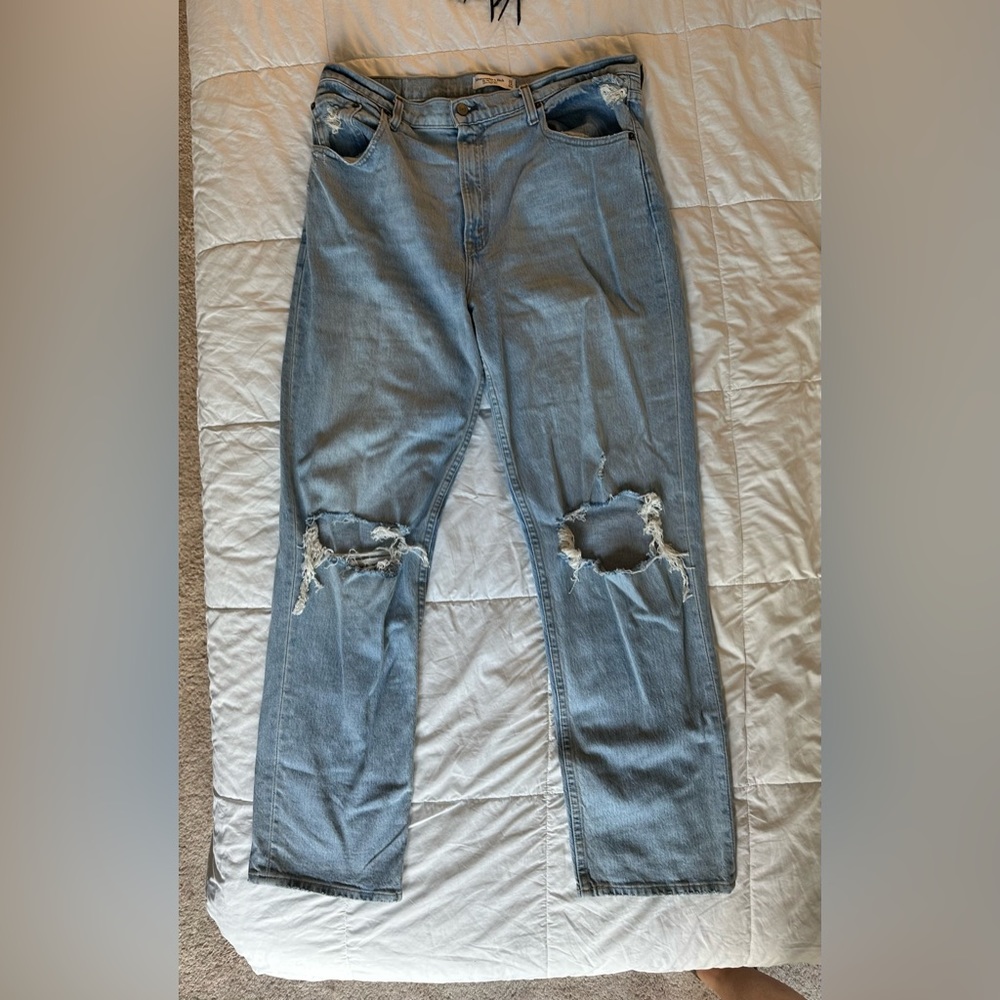 Abercrombie light wash denim - 32/14